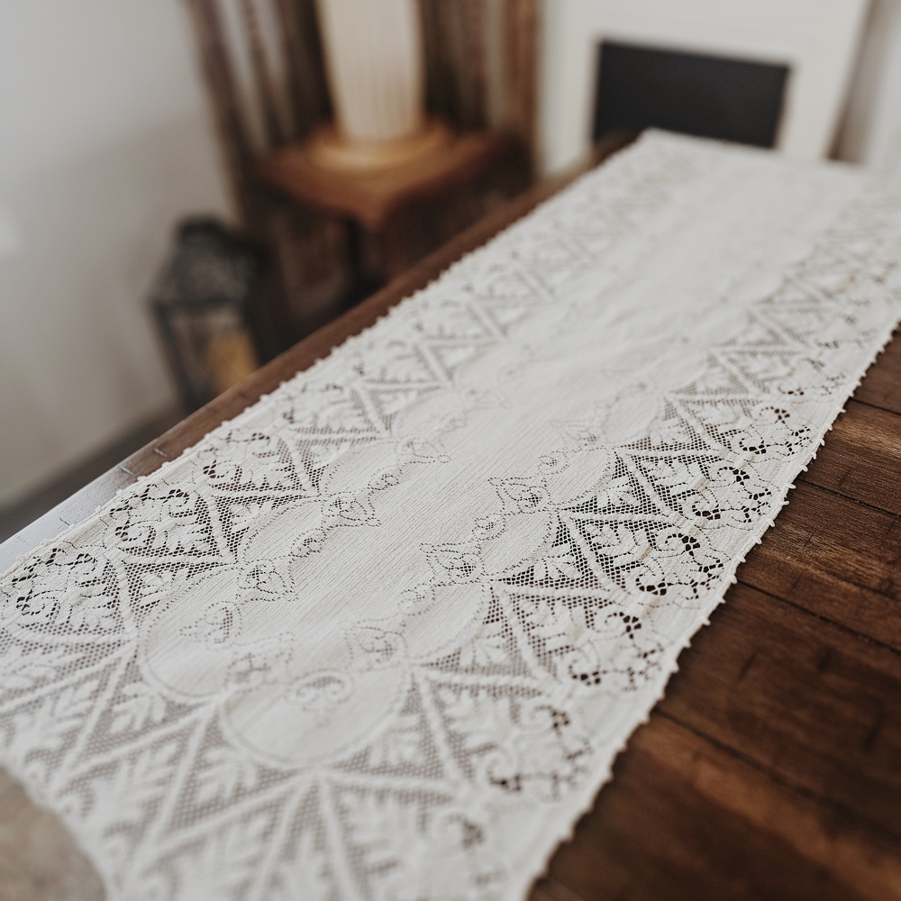 Vintage Lace Cream Table Runner - Picture 4 of 5